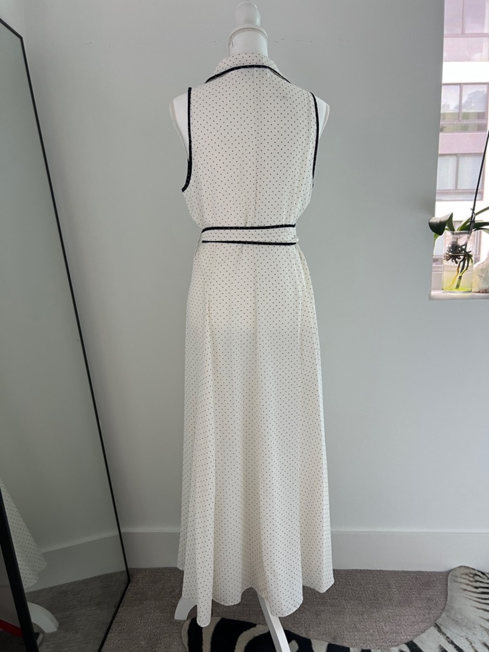 Zara Cream Maxi Shirt Dress with Black Piping and Polka Dots - Picture 4 of 5